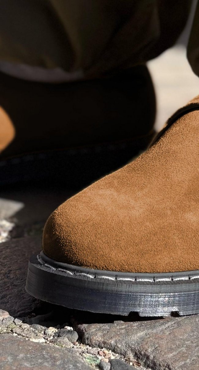 Carhartt Solovair x Carhartt WIP Single Buckle Monk - Hamilton Brown Carhartt Solovair x Carhartt WIP Single Buckle Monk - Hamilton Brown