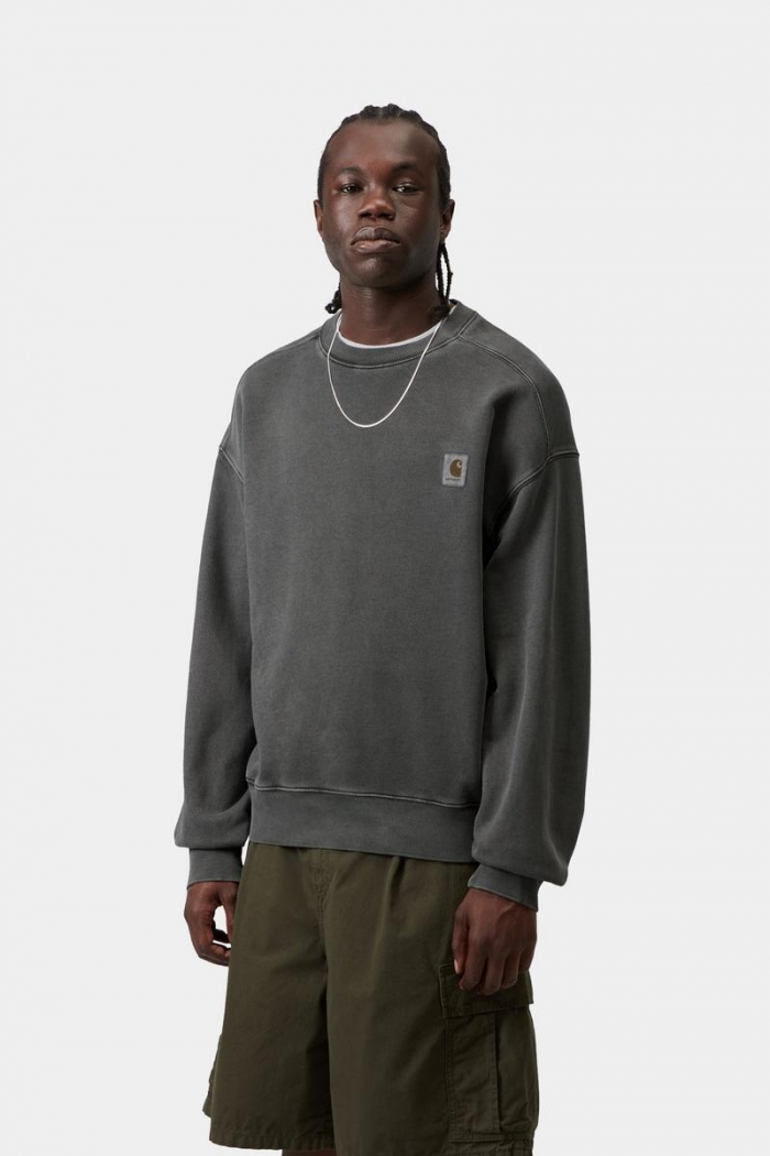Carhartt Nelson Sweatshirt - Black, Garment dyed