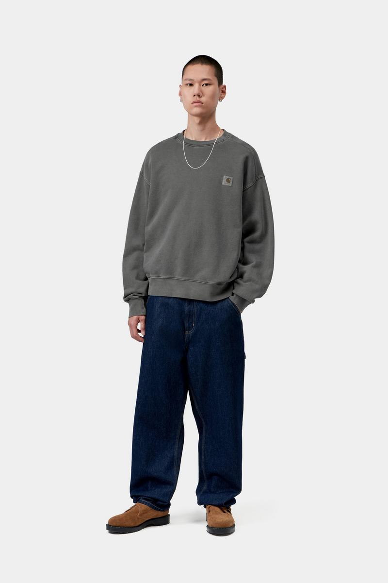 Carhartt Vista Sweatshirt - Black, Garment dyed